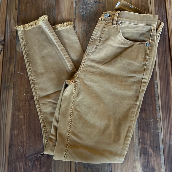 Ann Taylor Loft Rustic Light Brown High Waist Skinny Frayed Crop Jeans. Size 26 - Picture 8 of 8